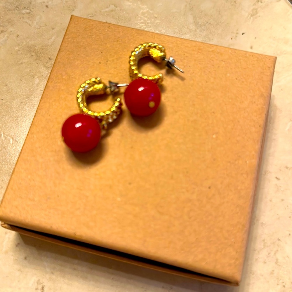 VINTAGE Monet Bamboo Gold Tone and Red Lucite Ball Dangle Hoop pierced earrings